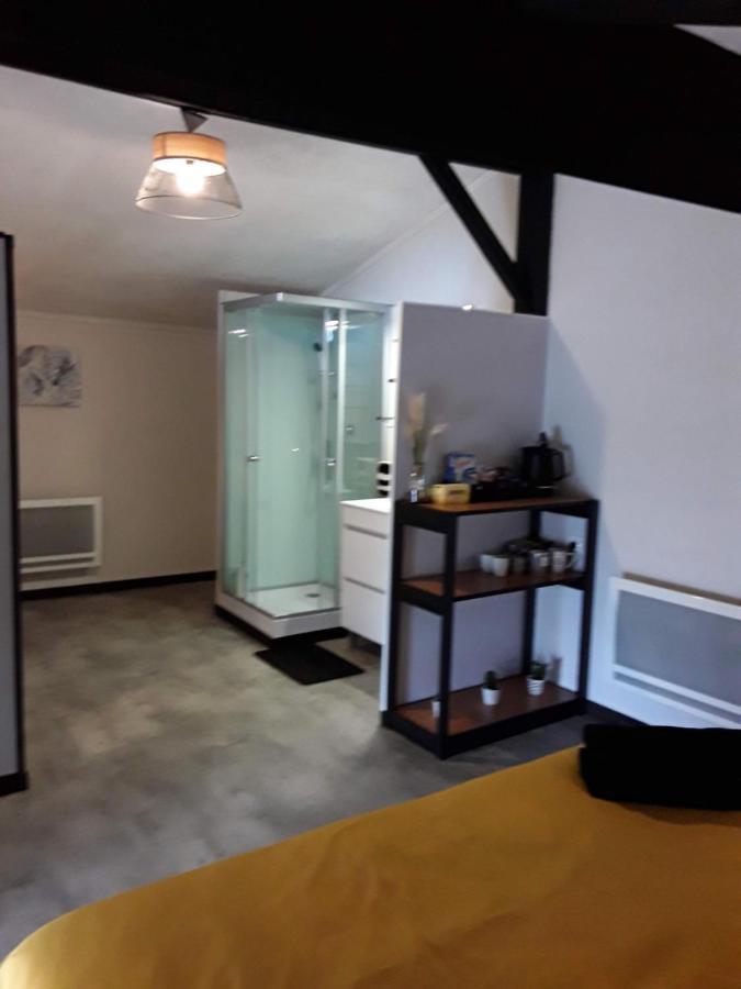 La chambre d'à côté Doulezon Extérieur photo